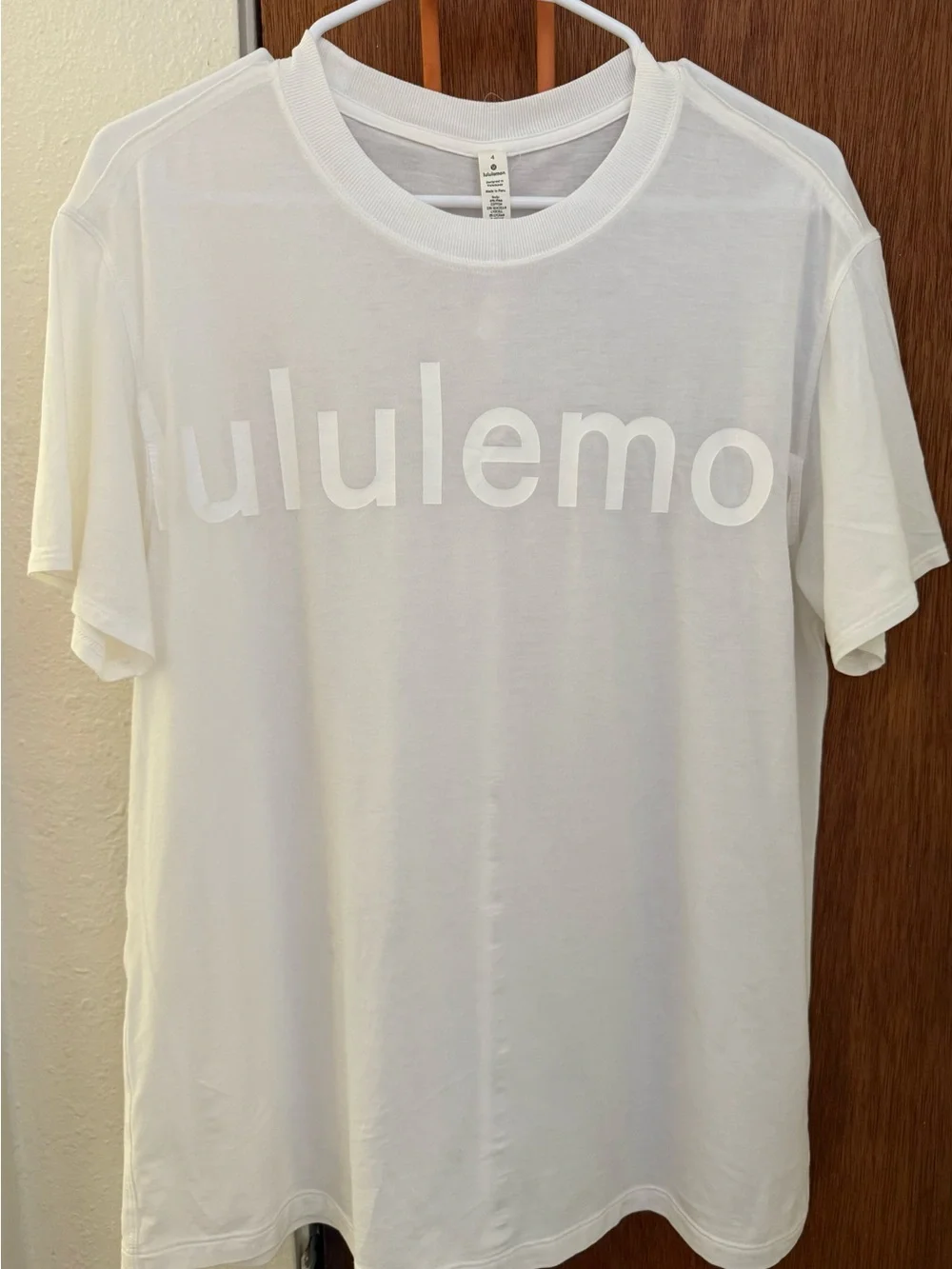 Lululemon All Yours Tee Size 4